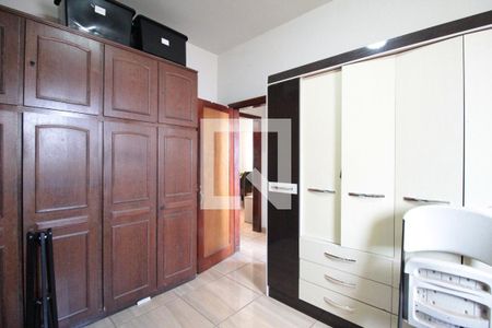 Casa à venda com 110m², 3 quartos e 5 vagasQuarto 2