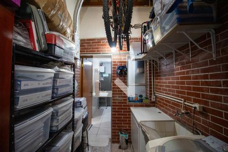 Apartamento à venda com 63m², 2 quartos e 1 vagaÁrea de Serviço