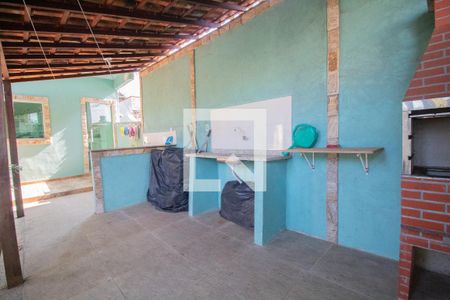 Casa à venda com 84m², 2 quartos e 2 vagas Casa à venda com 84m², 2 quartos e 2 vagasChurrasqueira