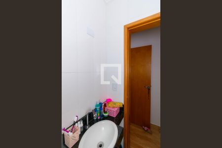 Casa à venda com 127m², 3 quartos e 2 vagas Casa à venda com 127m², 3 quartos e 2 vagasBanheiro da Suíte