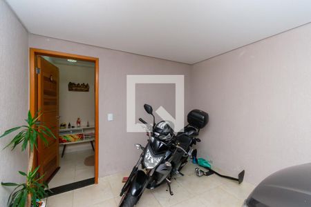 Casa à venda com 127m², 3 quartos e 2 vagas Casa à venda com 127m², 3 quartos e 2 vagasGaragem