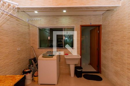 Casa à venda com 127m², 3 quartos e 2 vagas Casa à venda com 127m², 3 quartos e 2 vagasÁrea de Serviço