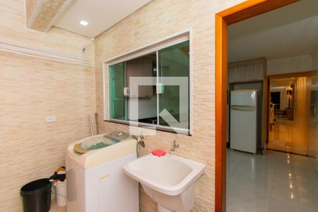 Casa à venda com 127m², 3 quartos e 2 vagas Casa à venda com 127m², 3 quartos e 2 vagasÁrea de Serviço