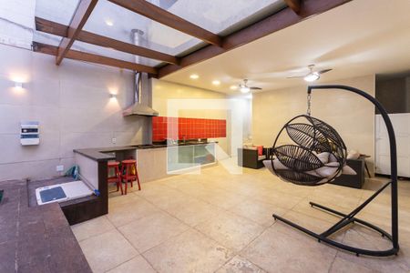 Casa à venda com 200m², 3 quartos e 4 vagasÁrea externa