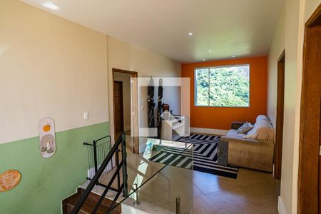 Casa à venda com 390m², 5 quartos e 4 vagasSala de estar