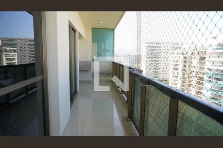 Varanda de apartamento para alugar com 2 quartos, 75m² em Jacarepaguá, Rio de Janeiro