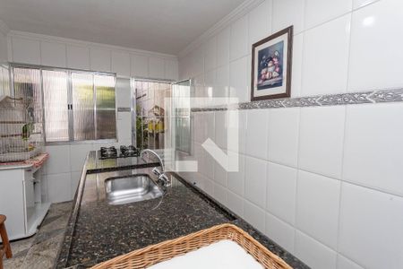 Casa à venda com 122m², 2 quartos e 1 vagaCozinha 