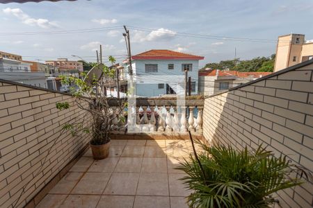Casa à venda com 122m², 2 quartos e 1 vagaVaranda do quarto 2 