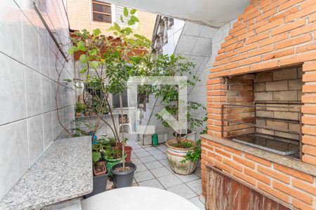 Casa à venda com 122m², 2 quartos e 1 vagaQuintal - churrasqueira 