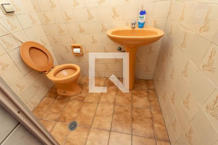 Casa à venda com 122m², 2 quartos e 1 vagaBanheiro de serviço 