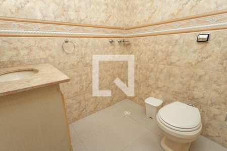 Casa à venda com 122m², 2 quartos e 1 vagaBanheiro 