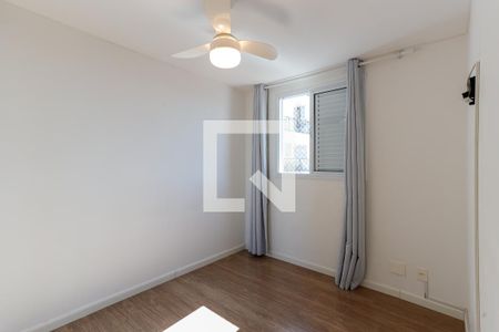 Quarto 1 de apartamento para alugar com 2 quartos, 49m² em Vila Mazzei, São Paulo