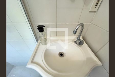 Casa à venda com 316m², 6 quartos e 5 vagas Casa à venda com 316m², 6 quartos e 5 vagasBanheiro da Suíte 1