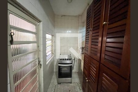 Casa à venda com 316m², 6 quartos e 5 vagas Casa à venda com 316m², 6 quartos e 5 vagasCozinha 2