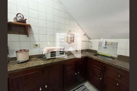 Casa à venda com 316m², 6 quartos e 5 vagas Casa à venda com 316m², 6 quartos e 5 vagasCozinha 2