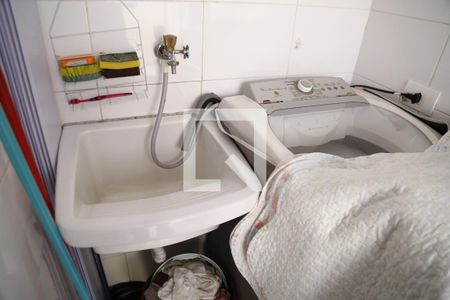 Casa à venda com 173m², 3 quartos e 2 vagasÁrea de Serviço