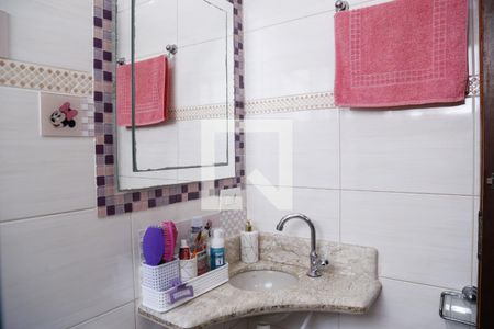 Casa à venda com 173m², 3 quartos e 2 vagasBanheiro da Suíte 2