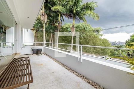 Casa à venda com 454m², 4 quartos e 6 vagas