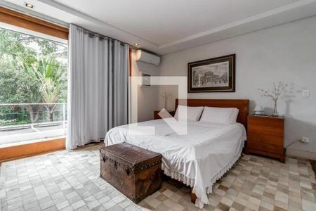 Casa à venda com 454m², 4 quartos e 6 vagas