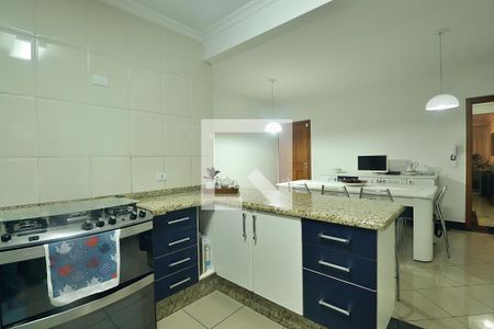 Casa à venda com 230m², 3 quartos e 3 vagasCozinha