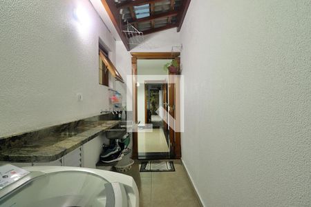 Casa à venda com 230m², 3 quartos e 3 vagasÁrea de Serviço