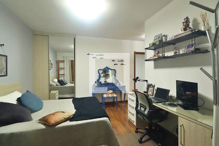 Casa à venda com 230m², 3 quartos e 3 vagasSuíte 2 - Quarto 2