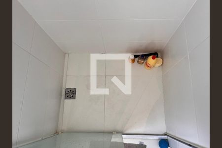 Apartamento à venda com 79m², 2 quartos e 2 vagasBanheiro da Suíte