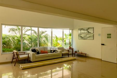 Apartamento à venda com 35m², 1 quarto e 1 vagaÁrea comum