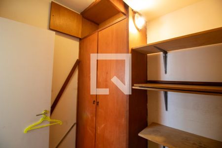 Apartamento à venda com 153m², 3 quartos e 2 vagas Apartamento à venda com 153m², 3 quartos e 2 vagasQuarto de Serviço - Dispensa