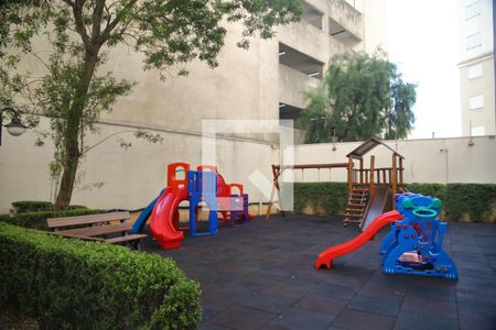 Apartamento à venda com 72m², 3 quartos e 1 vagaÁrea comum - Playground