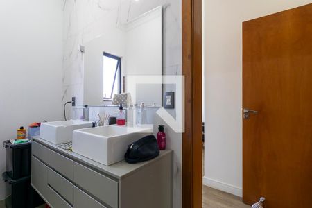 Banheiro da suíte de casa à venda com 3 quartos, 207m² em Jardim Chapadão, Campinas