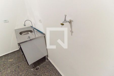 Sala/Cozinha de apartamento para alugar com 1 quarto, 40m² em Cidade Líder, São Paulo