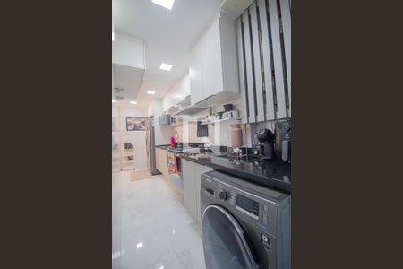 Apartamento à venda com 90m², 2 quartos e 1 vagaÁrea de Serviço