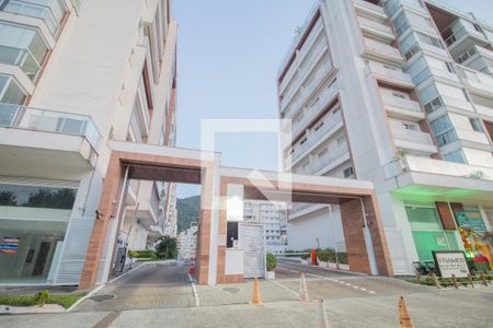 Apartamento à venda com 90m², 2 quartos e 1 vagaFachada