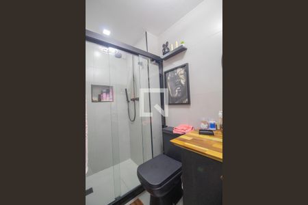Apartamento à venda com 90m², 2 quartos e 1 vagaBanheiro da Suíte