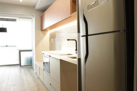 Cozinha de kitnet/studio para alugar com 1 quarto, 25m² em Pinheiros, São Paulo