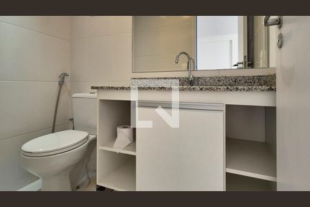 Apartamento à venda com 210m², 4 quartos e 2 vagas Apartamento à venda com 210m², 4 quartos e 2 vagasLavabo