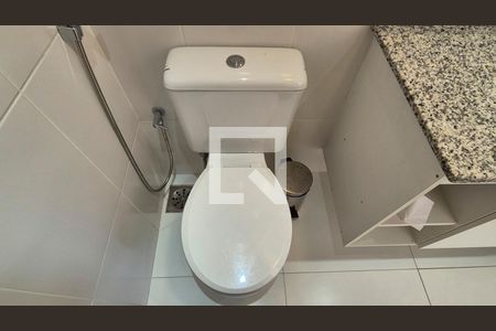 Apartamento à venda com 210m², 4 quartos e 2 vagas Apartamento à venda com 210m², 4 quartos e 2 vagasLavabo