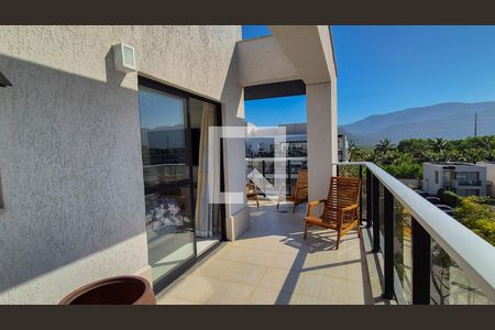 Apartamento à venda com 210m², 4 quartos e 2 vagas Apartamento à venda com 210m², 4 quartos e 2 vagasSuíte