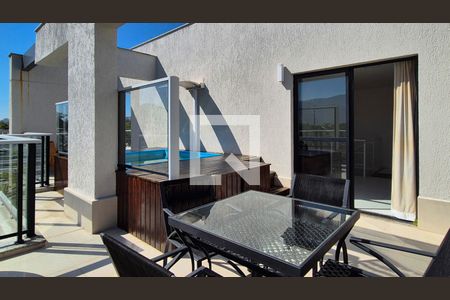 Apartamento à venda com 210m², 4 quartos e 2 vagas Apartamento à venda com 210m², 4 quartos e 2 vagasTerraço