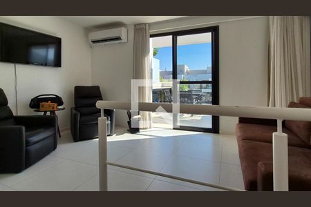 Apartamento à venda com 210m², 4 quartos e 2 vagas Apartamento à venda com 210m², 4 quartos e 2 vagasHall