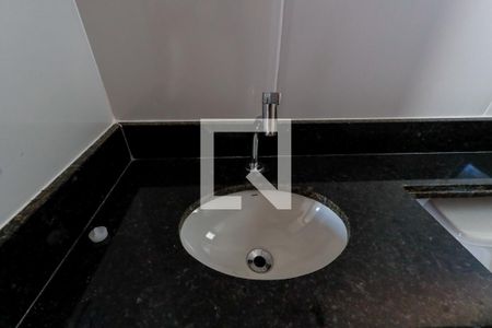 Apartamento para alugar com 38m², 2 quartos e sem vagaBanheiro