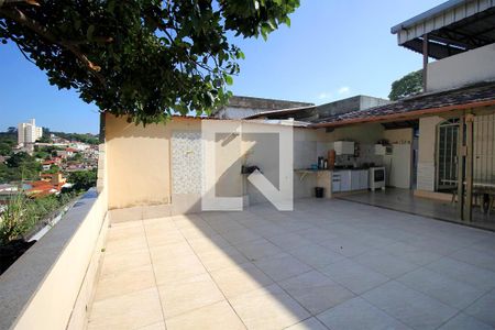 Casa à venda com 400m², 3 quartos e 3 vagasVaranda 1