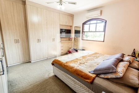 Casa para alugar com 279m², 3 quartos e 5 vagas Casa para alugar com 279m², 3 quartos e 5 vagasQuarto 3