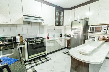 Casa para alugar com 279m², 3 quartos e 5 vagas Casa para alugar com 279m², 3 quartos e 5 vagasCozinha