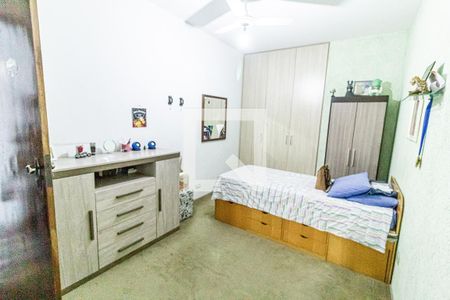Casa para alugar com 279m², 3 quartos e 5 vagas Casa para alugar com 279m², 3 quartos e 5 vagasQuarto 2