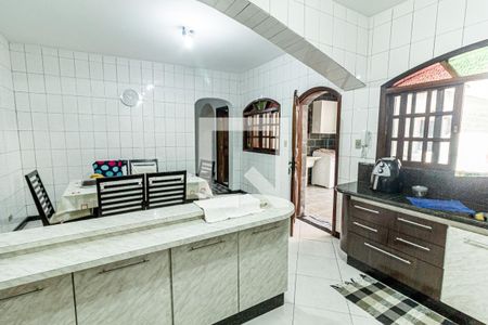 Casa para alugar com 279m², 3 quartos e 5 vagas Casa para alugar com 279m², 3 quartos e 5 vagasCozinha