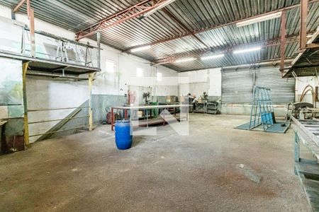 Casa para alugar com 279m², 3 quartos e 5 vagas Casa para alugar com 279m², 3 quartos e 5 vagasSalão