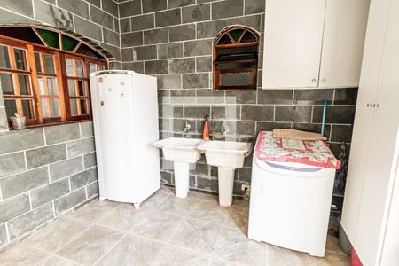 Casa para alugar com 279m², 3 quartos e 5 vagas Casa para alugar com 279m², 3 quartos e 5 vagasÁrea de Serviço