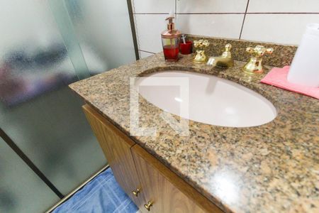 Apartamento à venda com 212m², 3 quartos e 1 vaga Apartamento à venda com 212m², 3 quartos e 1 vagaBanheiro Social
